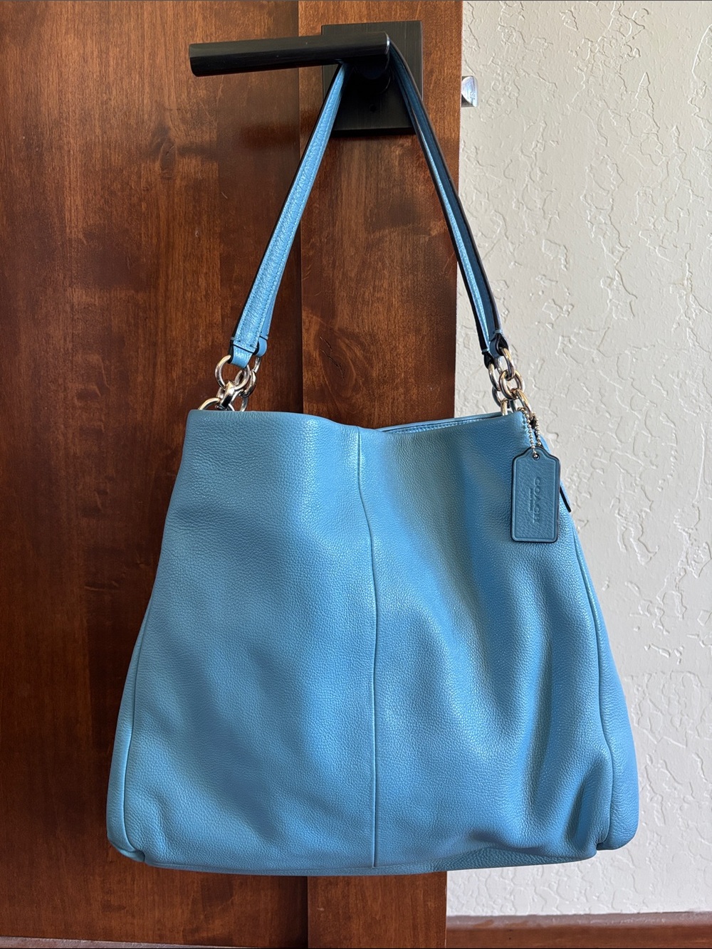 Coach shoulder bag in blue